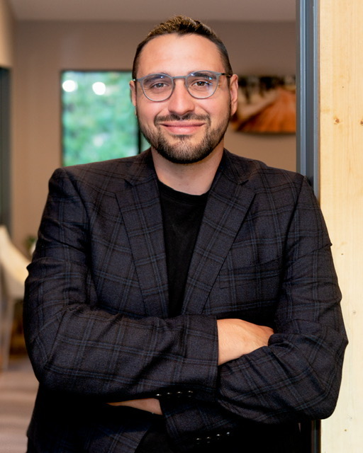 Max Nelson — Listing Agent